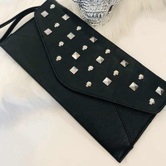 Exhilaration-Faux Leather, skulls and studded envelope wristlet - Picture 1 of 7
